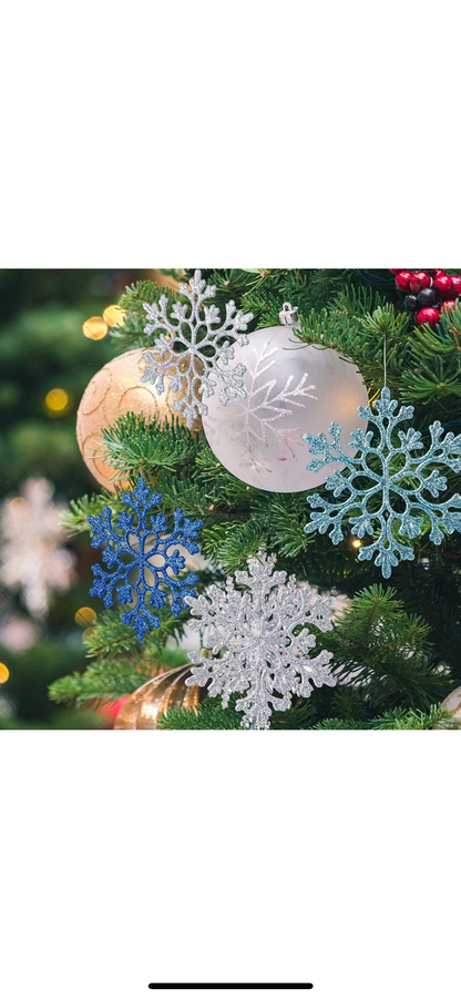 Set 24 decoratiuni, fulgi de nea